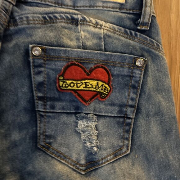 Rebel Love Skinny Applique Patches Jeans 5/6 Blue Distressed Rock Crest Heart - Picture 6 of 9
